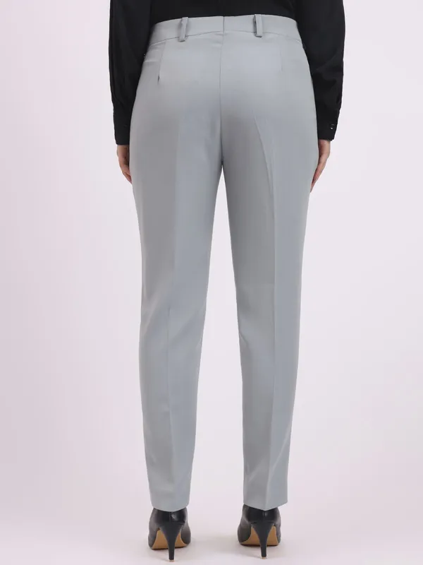 Light_Grey_Formal_Slim_Fit_Trouser_For_Women