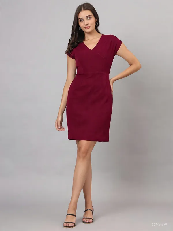 Maroon_Solid_Asymmetric_Dress_For_Women