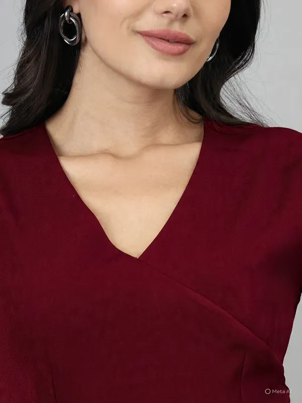 Maroon_Solid_Asymmetric_Dress_For_Women