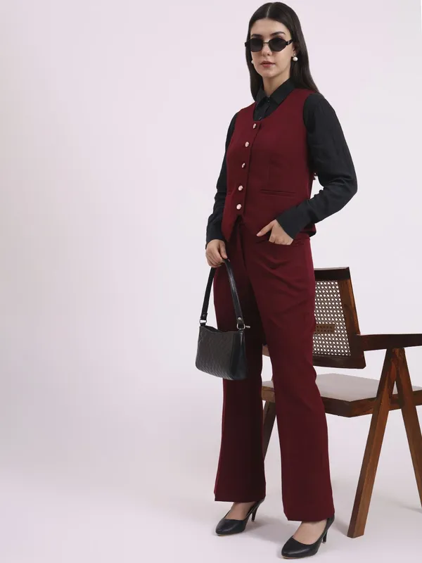 Maroon_Solid_Women_Waistcoat