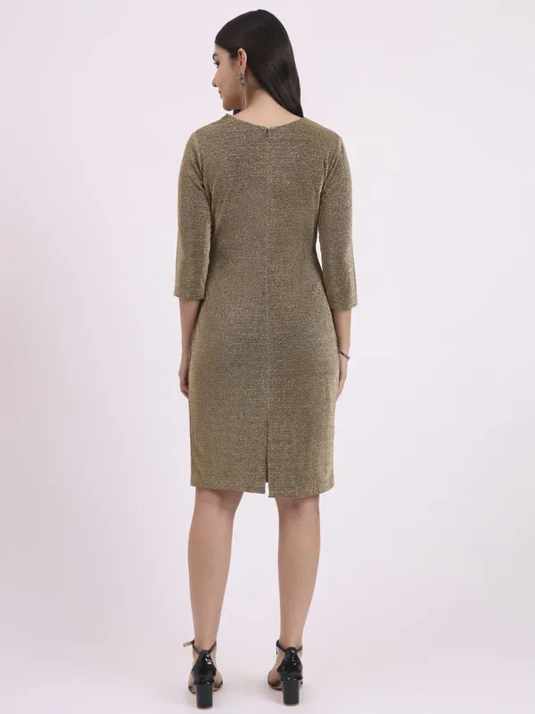 Women_Bodycon_Golden_Knee/Mid_Thigh_Length_Dress