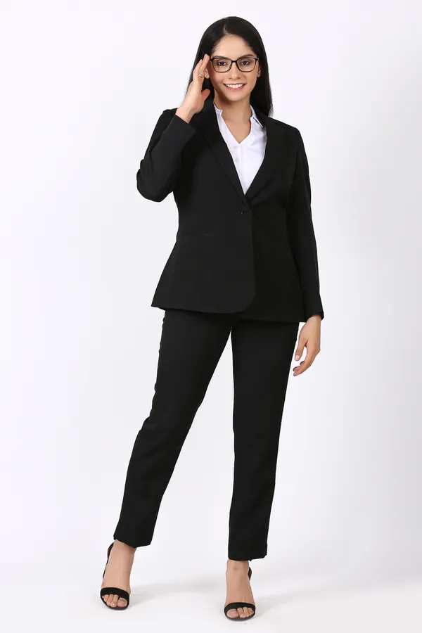 Black_Notch_Lapel_Blazer_For_Women
