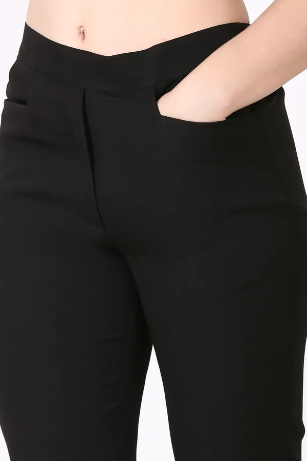 Black_Slim_Fit_Elastic_Trouser_For_Women