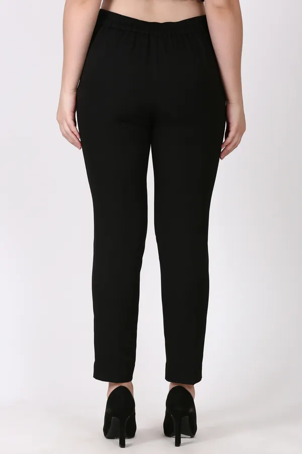 Black_Slim_Fit_Elastic_Trouser_For_Women