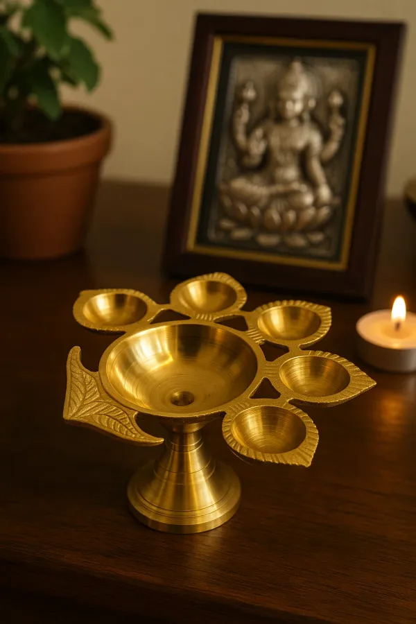 Gold_Brass_Premium_&_Elegant_Aarti_Diya_Set