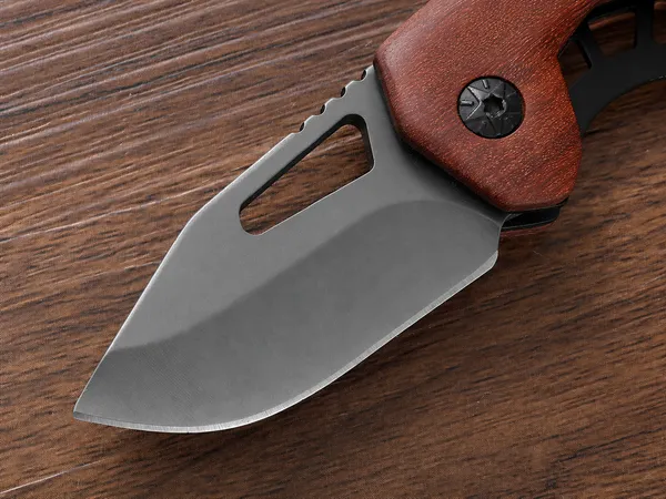 Classic_Wood_Handle_Folding_Knife