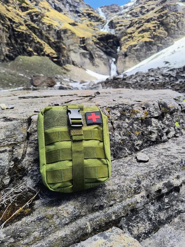 Tactical_Molle_First_Aid_Pouch,_Edc_Rip-Away_Utility_Bag_For_Outdoor_Enthusiasts
