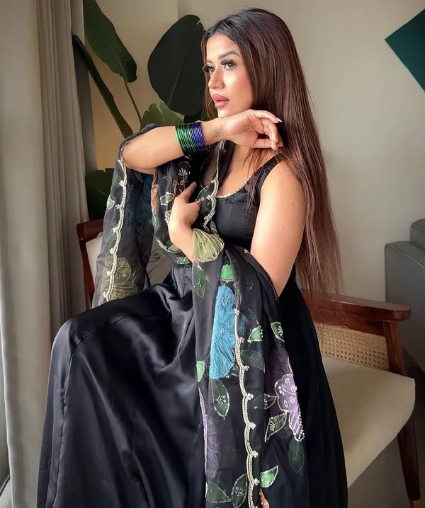 Black_Designer_Anarkali_Dress_Women