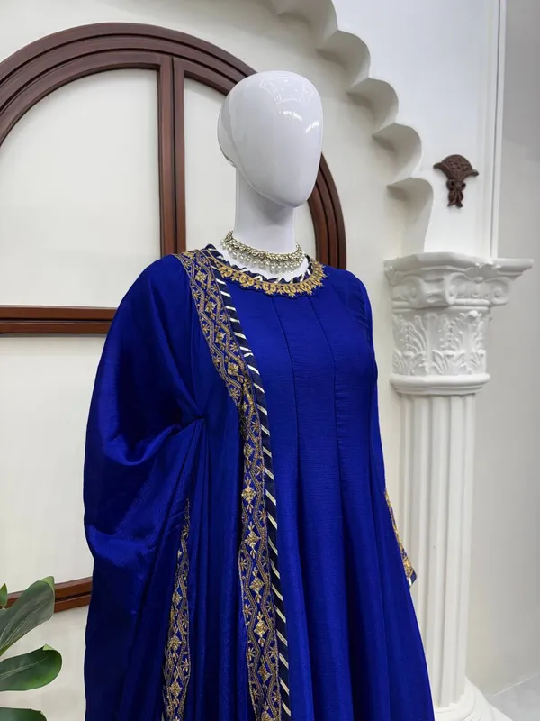 Chinon_Anarkali_Churidar_Set