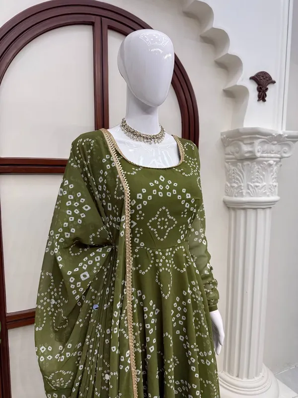 Digital_printed_Fabric__Green_Anarkali_Suit