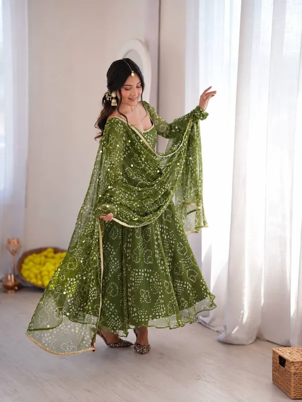 Digital_printed_Fabric__Green_Anarkali_Suit