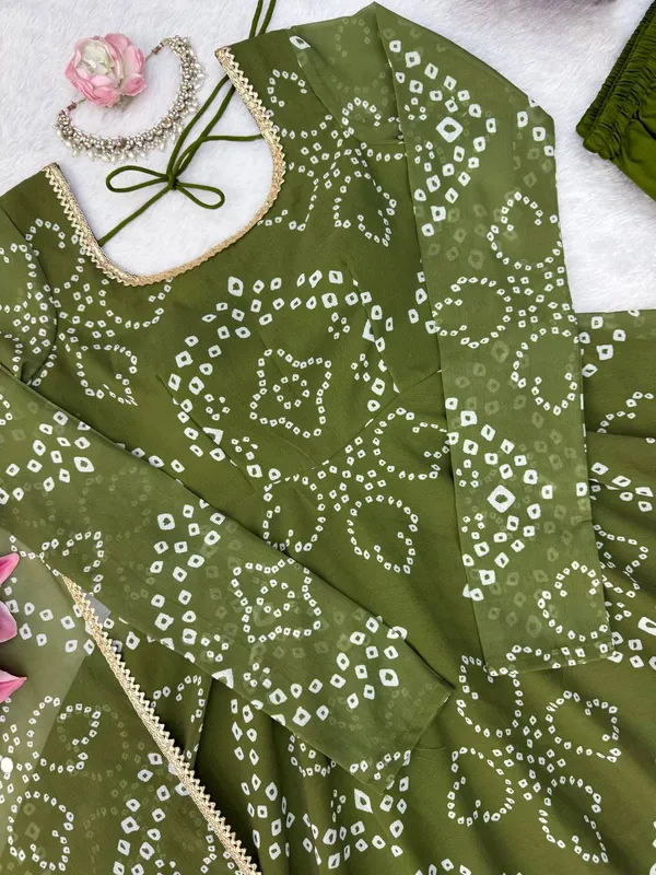 Digital_printed_Fabric__Green_Anarkali_Suit