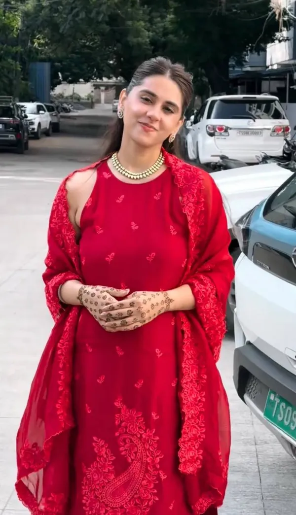 Faux_Georgette_Palazzo_Suit_Red