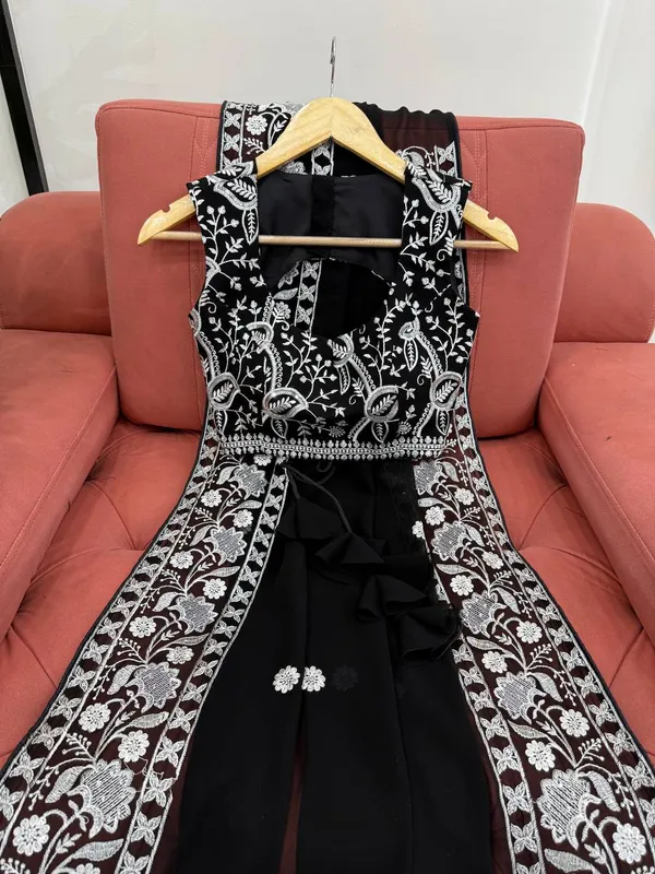 Faux_Georgette__Black_Saree