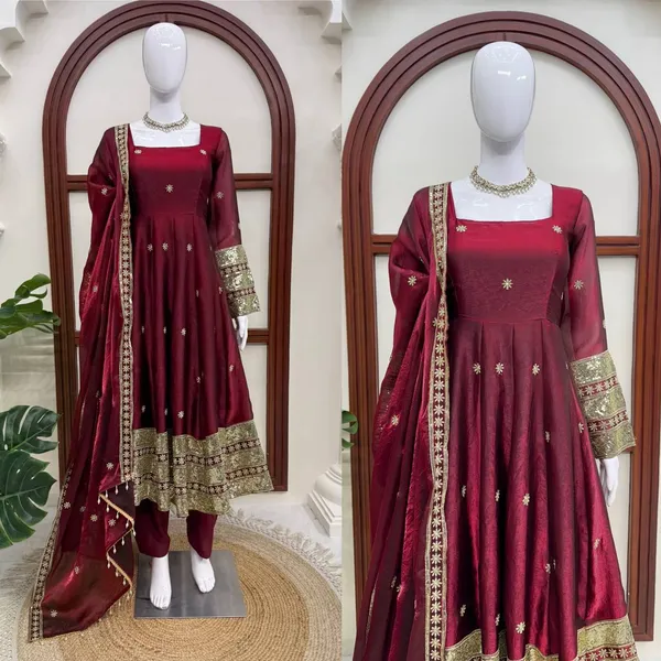 Fendy_Silk_Gown_Set_Maroon