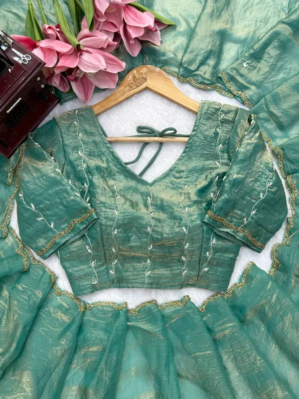 Fendy_Silk_Green_Saree