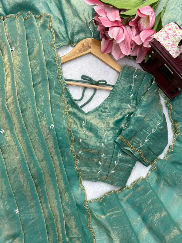 Fendy_Silk_Green_Saree