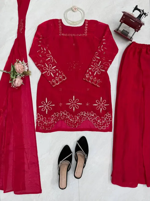 Fendy_Silk_Palazzo_Suit_Set_with_Designer_Thread_Sequins_Work