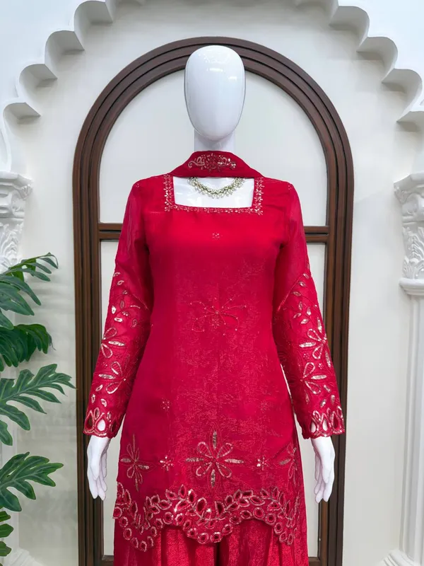 Fendy_Silk_Palazzo_Suit_Set_with_Designer_Thread_Sequins_Work