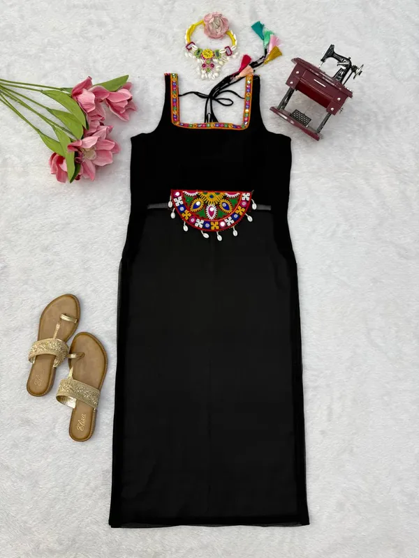 Georgette_Black_Top