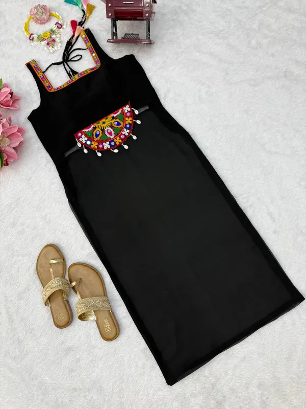 Georgette_Black_Top