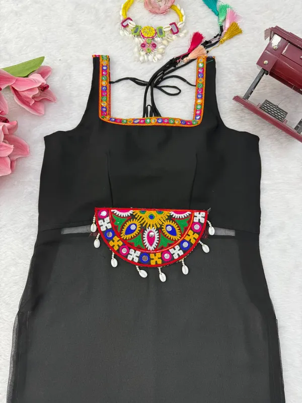 Georgette_Black_Top