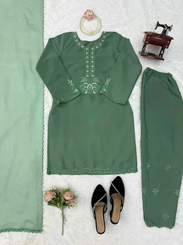 Green_Embroidered_Palazzo_Suit_Women