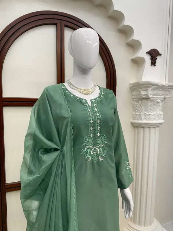 Green_Embroidered_Palazzo_Suit_Women