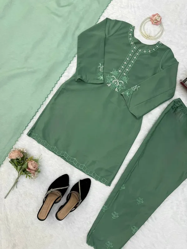 Green_Embroidered_Palazzo_Suit_Women