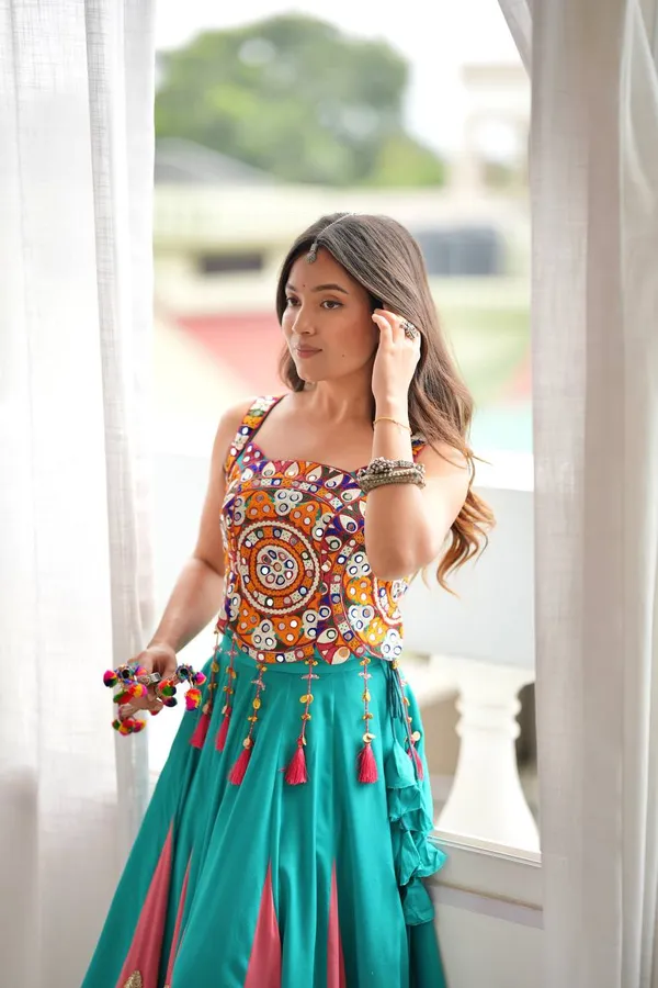 Havy_Reyo_Green_Multi_Lehenga