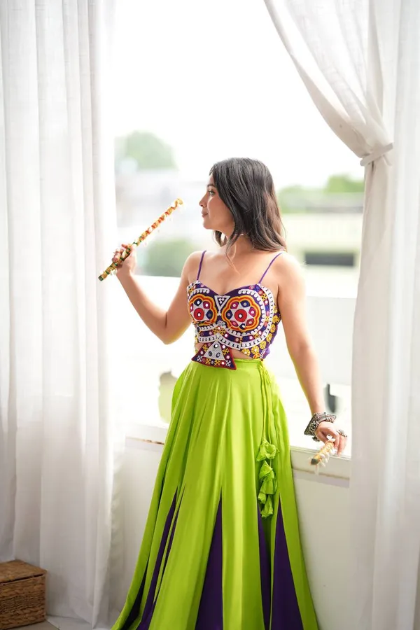 Havy_Reyon_Multi_Color_Lehenga_Set