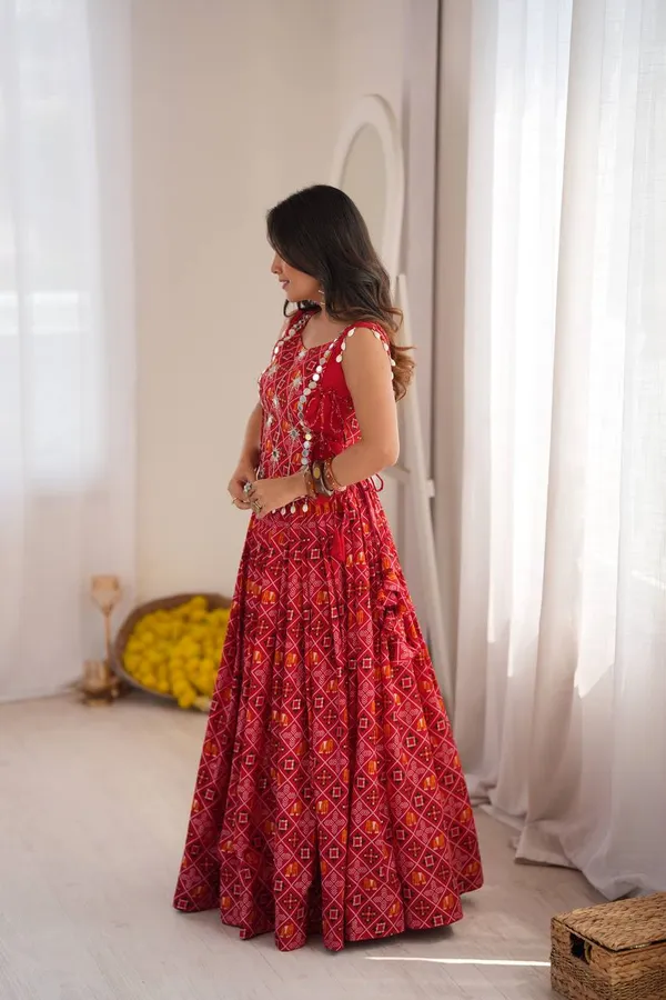 Havy_Reyon_Red_Lehenga