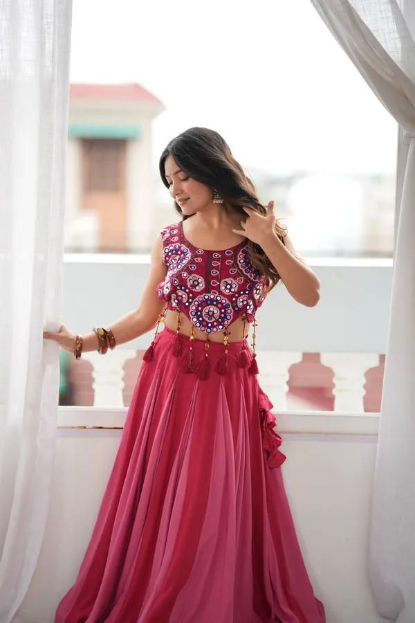 Havy_Reyon_Red_Lehenga_Set