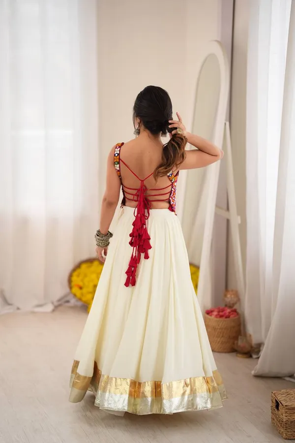 Havy_Reyon_White_Lehenga_Set
