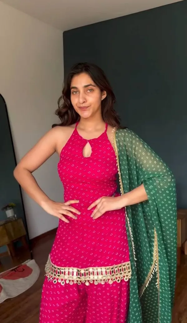 Heavy_Faux_Georgette_Kurta_Set_Red