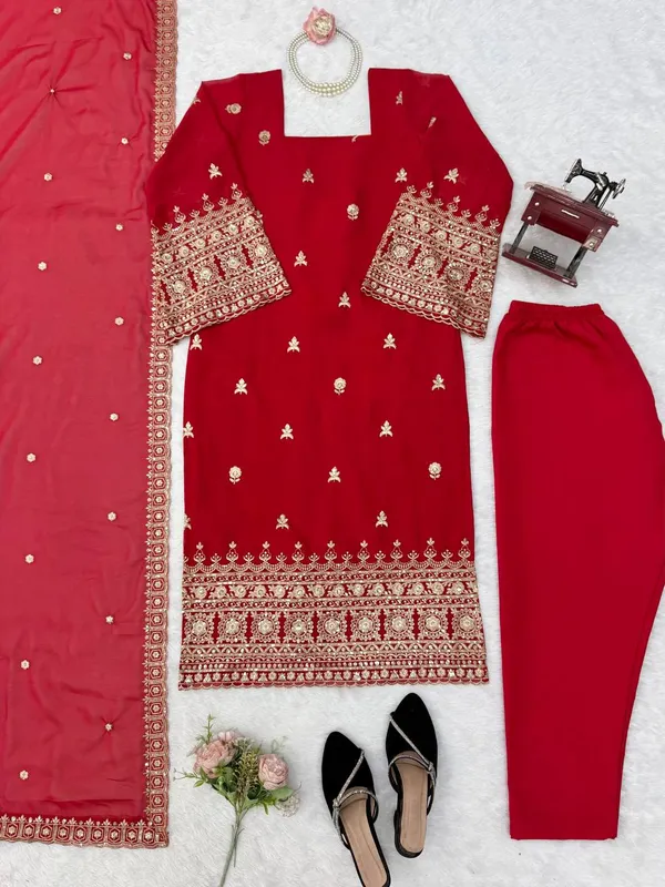 Heavy_Faux_Georgette_Suit
