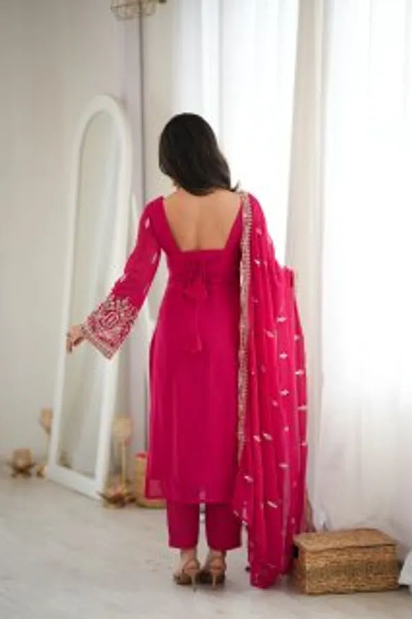 Heavy_Faux_Georgette_Suit_Pant_Dupatta_Set_with_Beads_Sequence_Thread_work_Pink