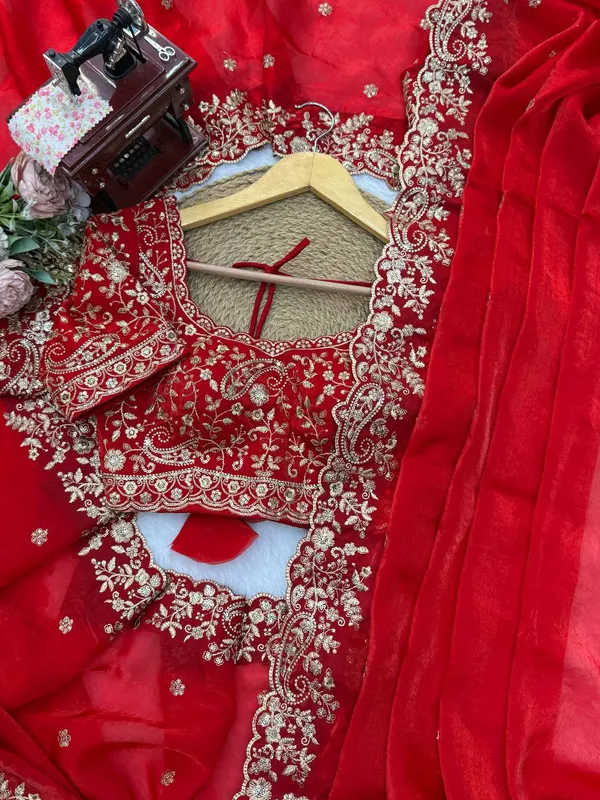 Heavy_Fendy_Silk_Designer_Saree_with_Thread_Sequin_Embroidery_Blouse
