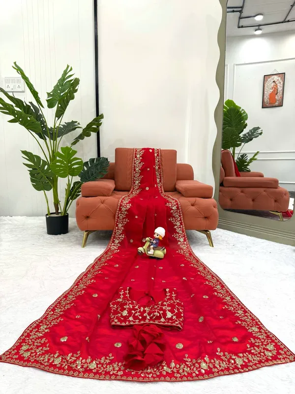 Heavy_Fendy_Silk_Sequin_Embroidered_Designer_Saree_Red