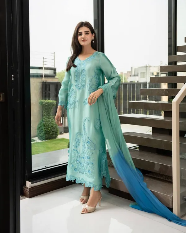 Heavy_Rayon_Thread_Work_Palazzo_Suit_Set
