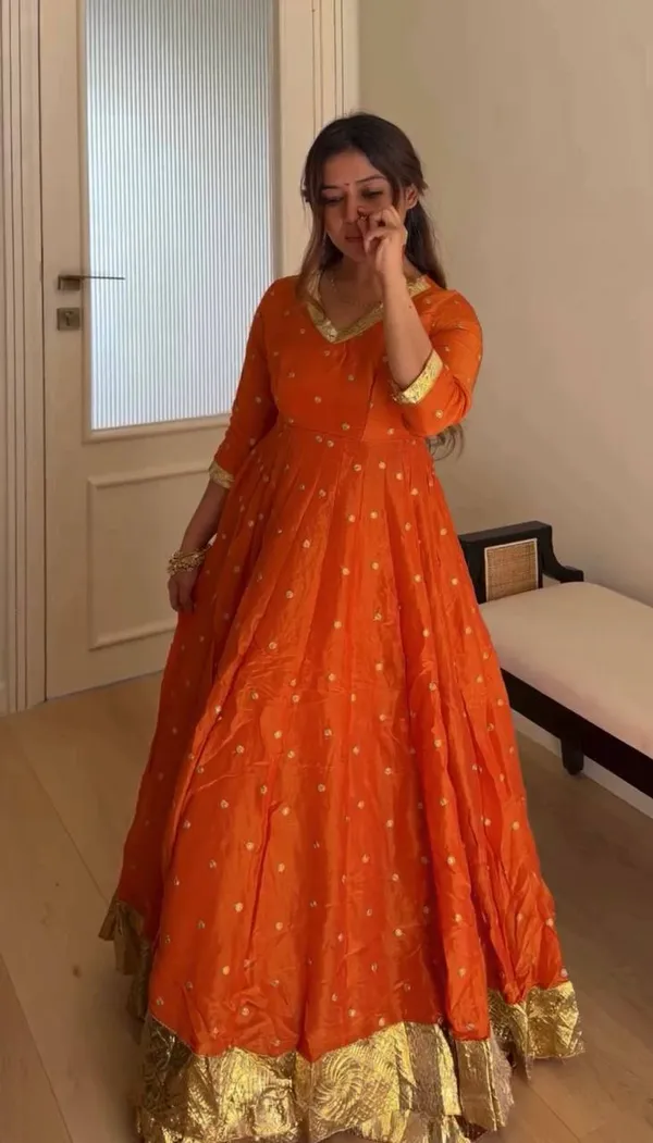 Heavy_Vichitra_Silk_Orange_Anarkali_Set
