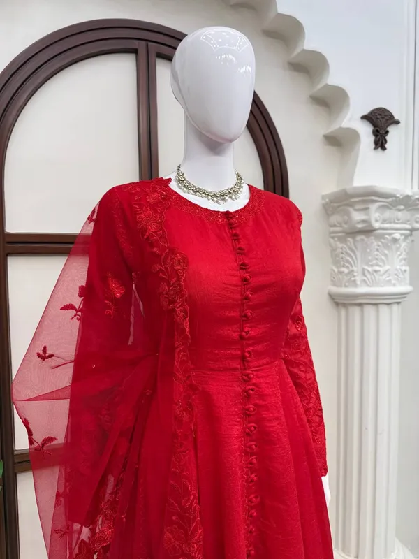 Heavy_Vichitra_Silk_Red_Anarkali_Set