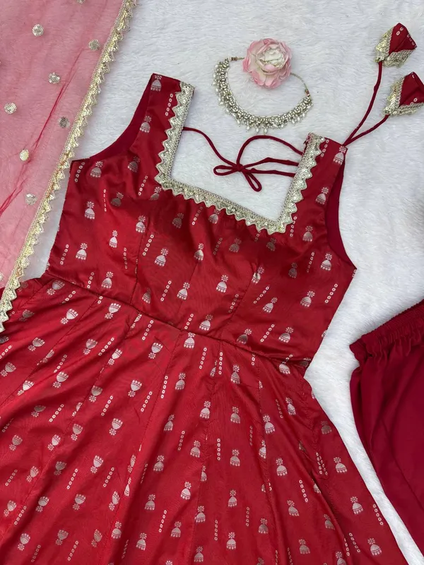 Jacquard_Butti_Red_Anarkali_Set