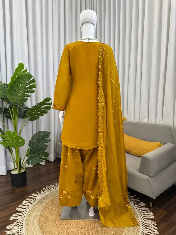 Mul_Chanderi_Designer_Festive_Suit_Set