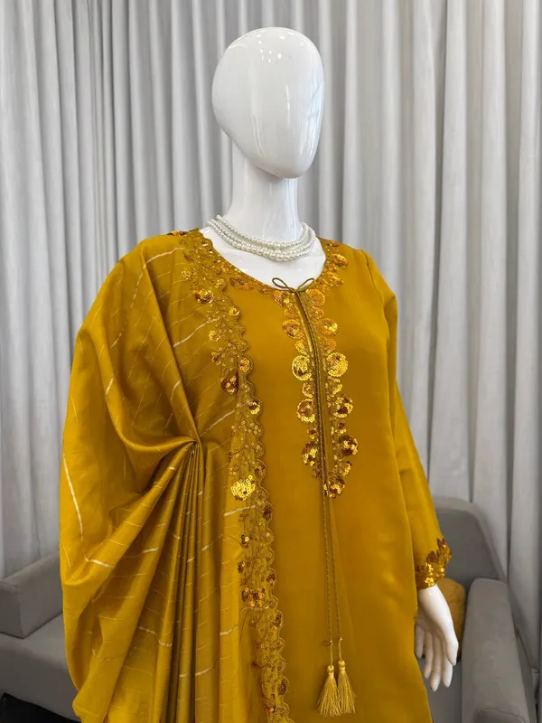 Mul_Chanderi_Designer_Festive_Suit_Set