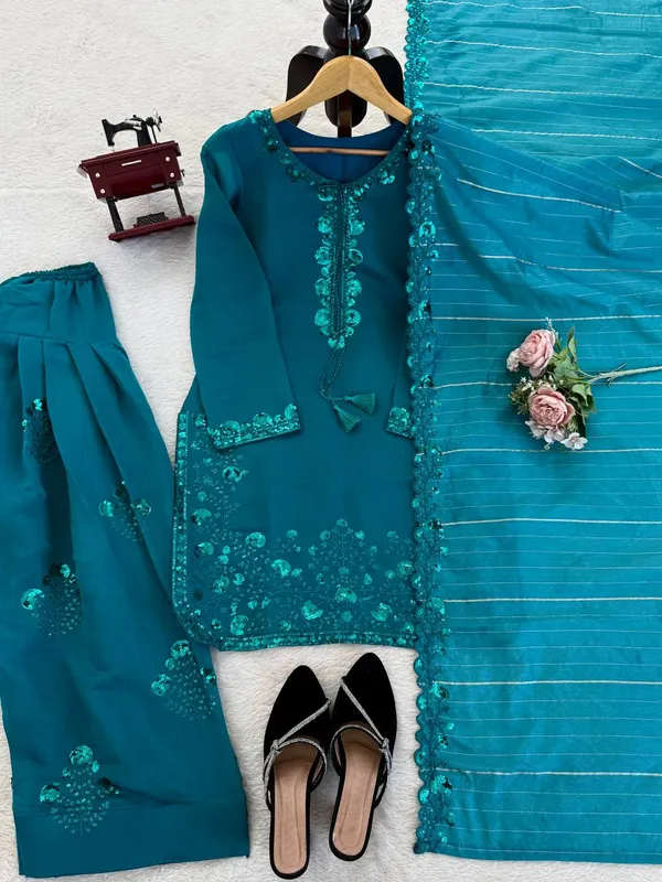 Mul_Chanderi_Designer_Festive_Suit_Set