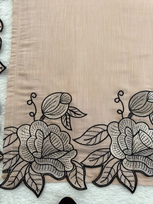 Chanderi_Fabric_Elegant_Casual_Suit_Set
