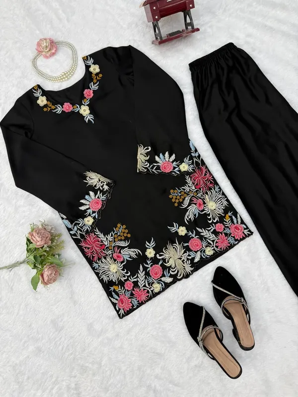 Rayon_Satin_Casual_Ethnic_Wear_Suit