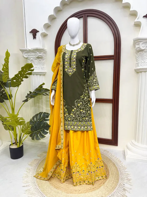 Natural_Crepe_Designer_Suit_Set
