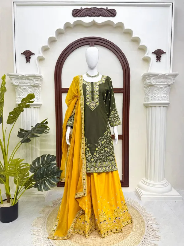 Natural_Crepe_Designer_Suit_Set